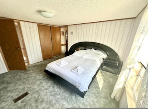 House - Secluded Lodge Farm Views 50 Acres Wifi (Swan Lake)