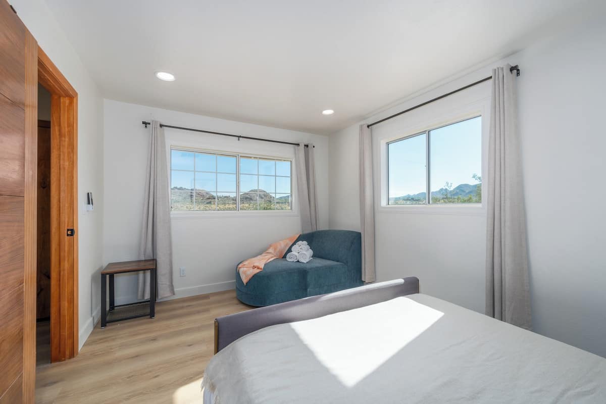Chalet (1 Bedroom) | 4 habitaciones, tabla de planchar con plancha y ropa de cama