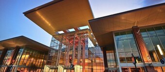 Downtown Indy Lucas Oil Conv Ctr Skywalk#4