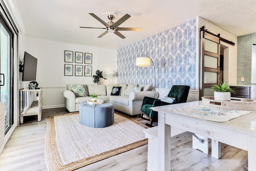 Coastal Waters: Charming Oceanfront Retreat With Pool & Stunning Ocean Views - New Smyrna Beach, FL