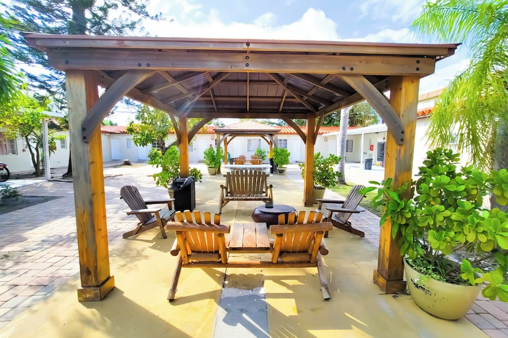 STAY INN BOUTIQUE HOTEL