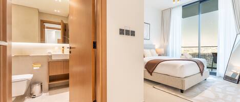 1 bedroom, in-room safe, iron/ironing board, free WiFi