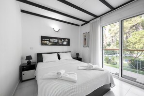 4 chambres, fer et planche à repasser, Wi-Fi, draps fournis