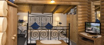 Cabin in Seefeld Near Ski Slopes & Mountains