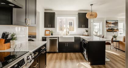Charming 3-bedroom house in lovely Leola with Hot Tub