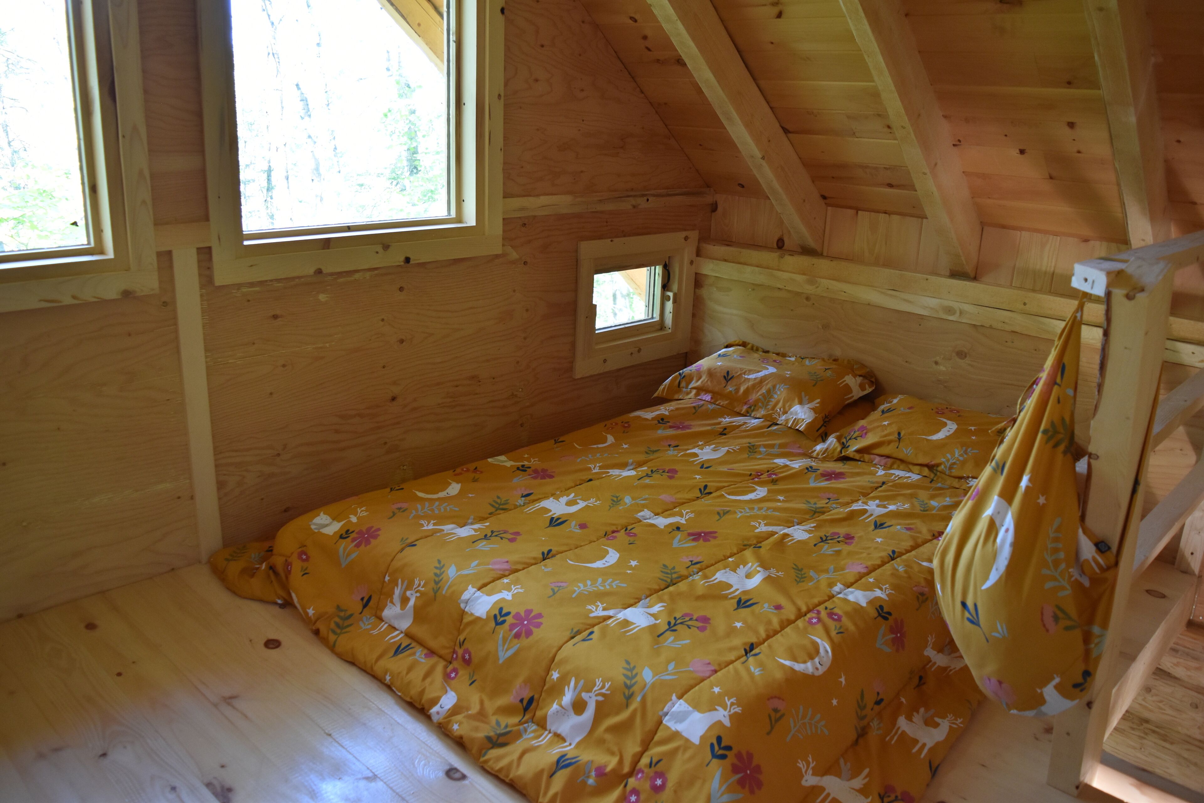 Mini Chalet Le Tourne-bille, Authentique Construction En Bois Rond. - Saguenay