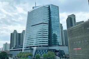 Exterior - Man'ai Hotel (Shanghai)