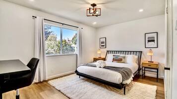 4 bedrooms, desk, laptop workspace, iron/ironing board