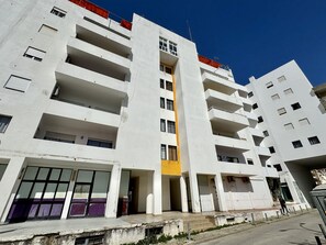 Esterni