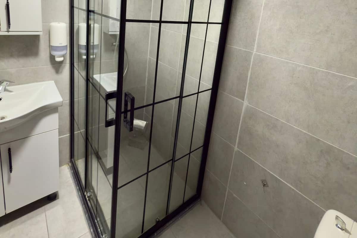 Premium bedding, minibar, desk, laptop workspace