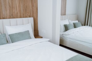 1 bedroom, in-room safe, iron/ironing board, WiFi