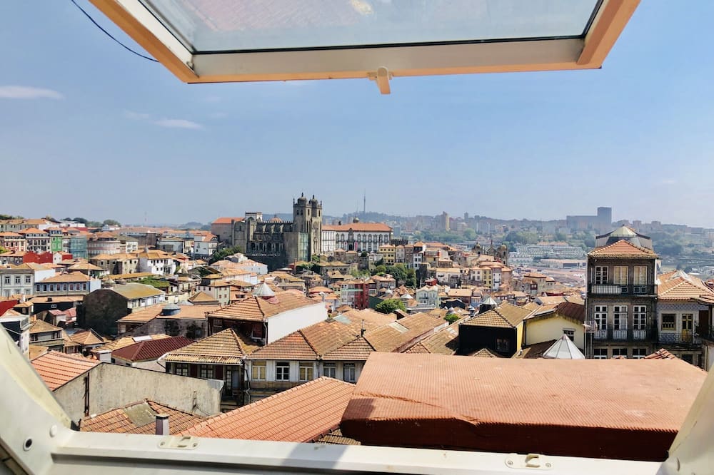 Cozy 2-bedroom Apartment in Porto