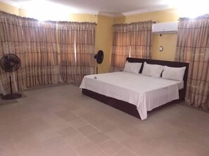 Economy Room, Balcony, City View | Desk, laptop workspace, blackout drapes, soundproofing - Gullivers Hotel  (Ibadan)
