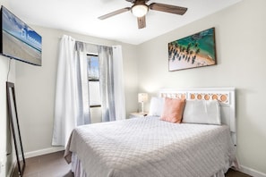 4 bedrooms, bed sheets