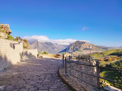 WHITE ROOM - Luxury room & spa