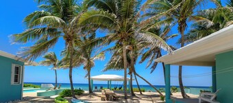 Beach House and Cottage with 2 Full Kitchens, Sleeps 16.