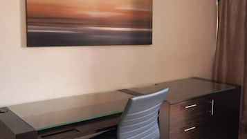 Desk, laptop workspace, free WiFi
