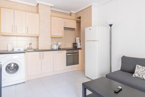 Interior - 2-bedroom apartment - close to beaches and center (Torrevieja)