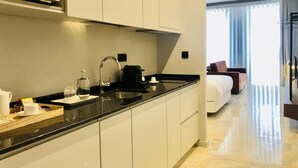 Apartment | Private kitchen - Charming Urban Apartment in Porto's Heart (Porto)