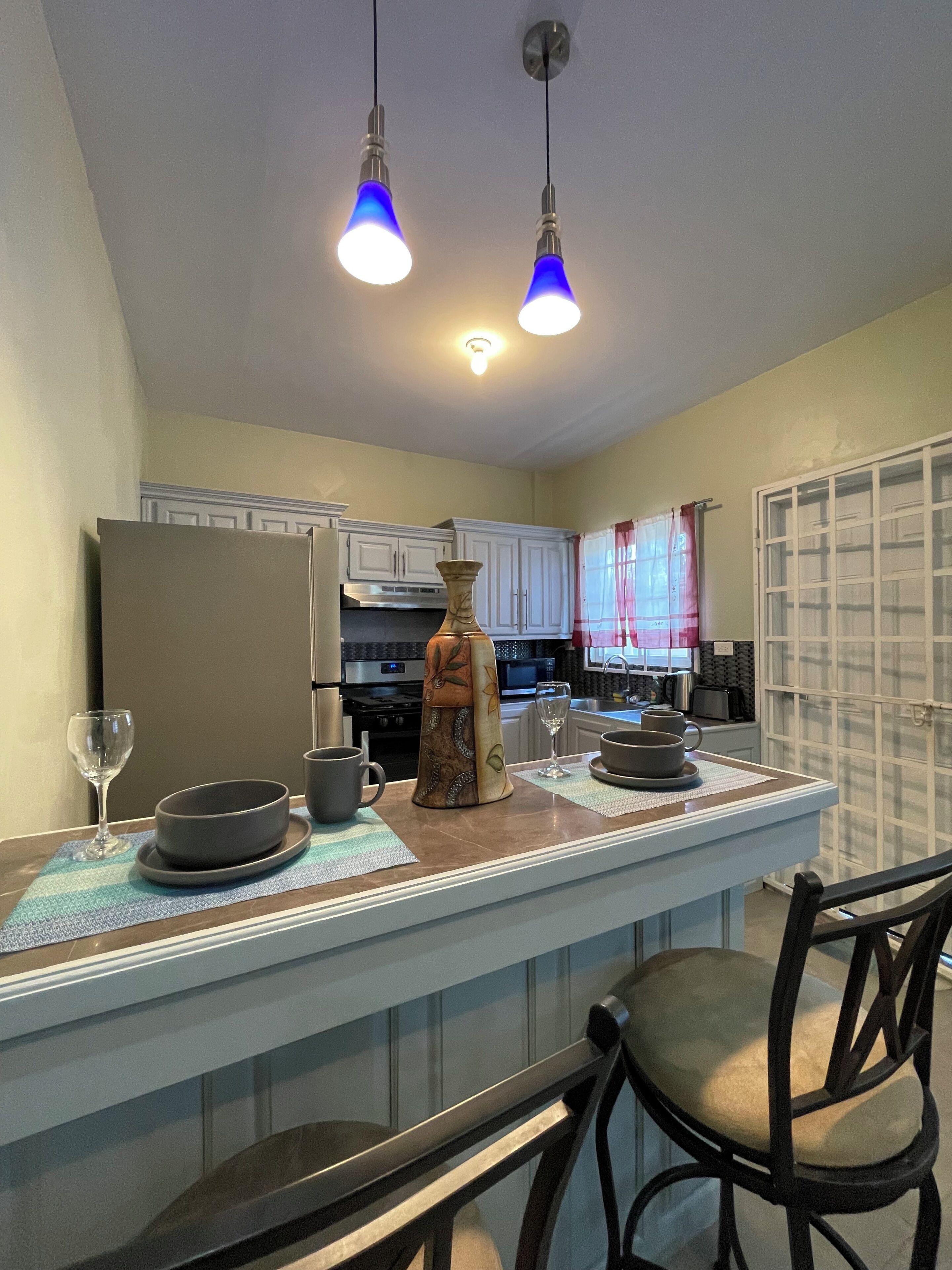 Standard Apartment, Mountain View | Private kitchen | Full-sized fridge, microwave, oven, cookware/dishes/utensils