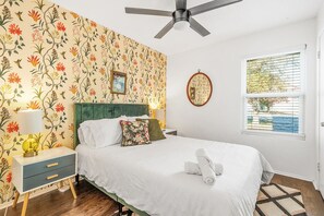 4 Schlafzimmer, Schreibtisch, kostenloses WLAN, Bettwäsche