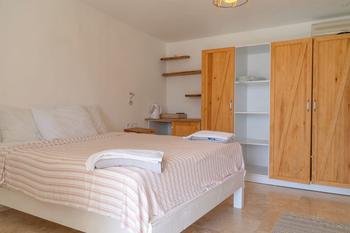 Standard Bungalow, Beach View | In-room safe, free WiFi