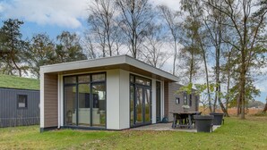 Exterior - Wellness Lodge Hottub on the Salland Ridge in Hellendoorn (Haarle)