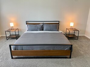 4 bedrooms, desk, iron/ironing board, travel cot