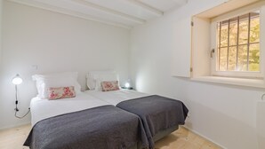 Apartment - 1-bedroom Apartment in Porto's Heart (Porto)