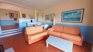 Unclassified image, 4 of 36, button - Sunset Villa - Private Pool (Stintino)