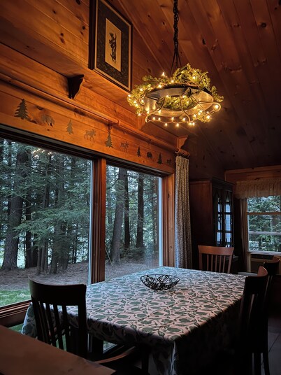 Lovely, Lake Front 2-Bedroom Cabin with Porch and Dock on Saturday Pond