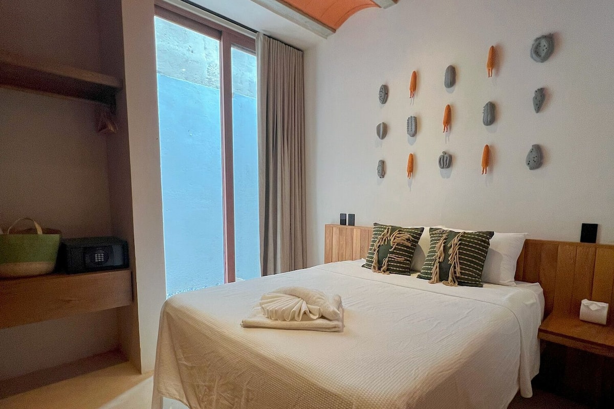 2 quartos, cofres nos quartos, cortinas blackout, Wi-Fi de cortesia