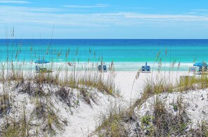 House, Multiple Beds (Green Reef #8- Beachy Keen) | Beach | On the beach - Green Reef #8- Beachy Keen (Destin)