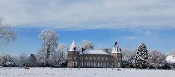 Farmhouse, animals, nature and terroir
