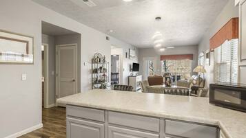 Condo, Multiple Beds, Patio, Golf View (Stonebridge Condo) | Interior