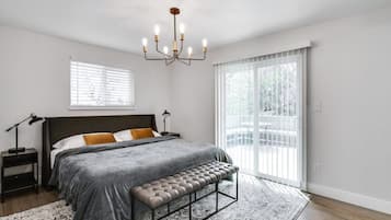 House (4 Bedrooms) | 4 bedrooms, desk, laptop workspace, iron/ironing board