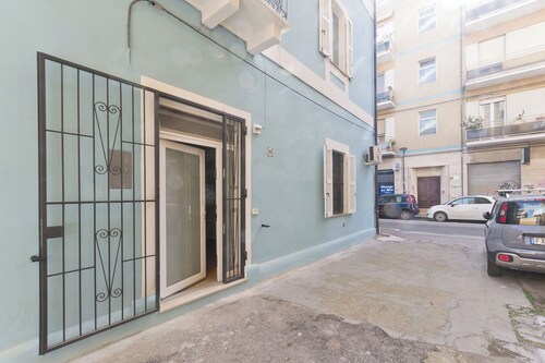 L'angolo azzurro - Two Bedroom Apartment, Sleeps 5