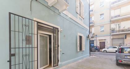 L'angolo azzurro - Two Bedroom Apartment, Sleeps 5