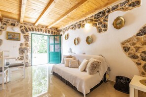 Apartment (Apartment with Terrace (Marin HH)) | Living room - Rustical Resort Kokorići With Shared Outdoor Swimming Pool (Vrgorac)