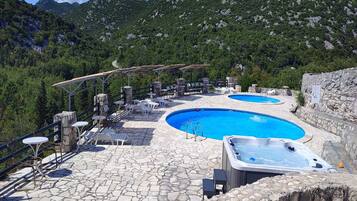 House (Apartment with Terrace (Marin HH)) | Pool