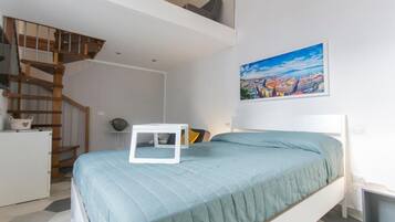 1 habitación, wifi y ropa de cama
