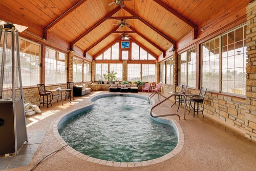 366 Shared Acres, Lake Access: Ozark Getaway!