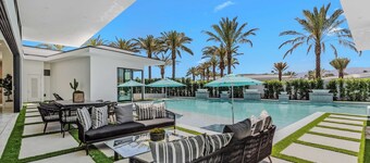 Sleeps 17 Pool & Pickleball Sun-kissed Desert Escape Bravo Villa #1 by Avantstay