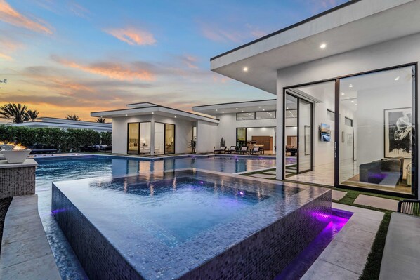 Villa (Multiple Bedrooms) | Innenbereich