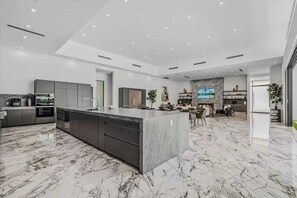 House (Multiple Bedrooms) | Interior