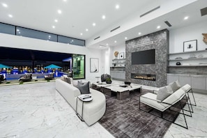 Σπίτι (Multiple Bedrooms) | Εσωτερικοί χώροι
