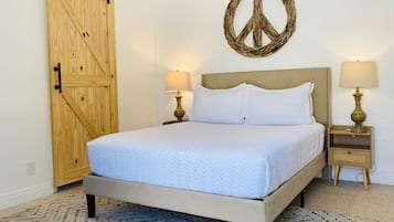 1 bedroom, iron/ironing board, free WiFi