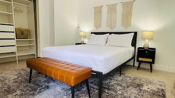 1 bedroom, iron/ironing board, WiFi (free)