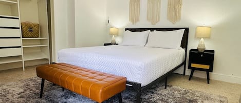 1 chambre, fer et planche à repasser, Wi-Fi gratuit
