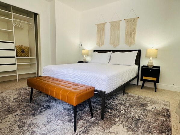 1 chambre, fer et planche à repasser, Wi-Fi gratuit